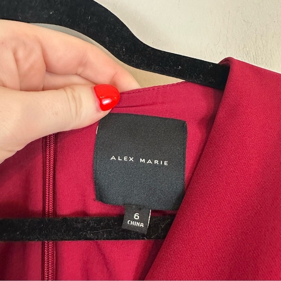 Alex Marie | Red Flutter Sleeve Tie Waist Formal Jumpsuit Size 6 - Picture 4 of 7